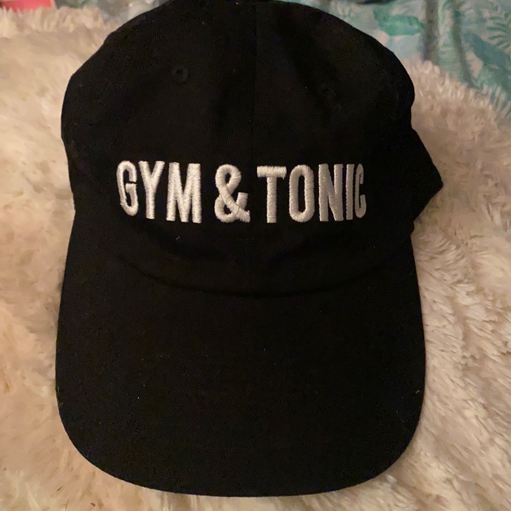 Express gym and tonic cap